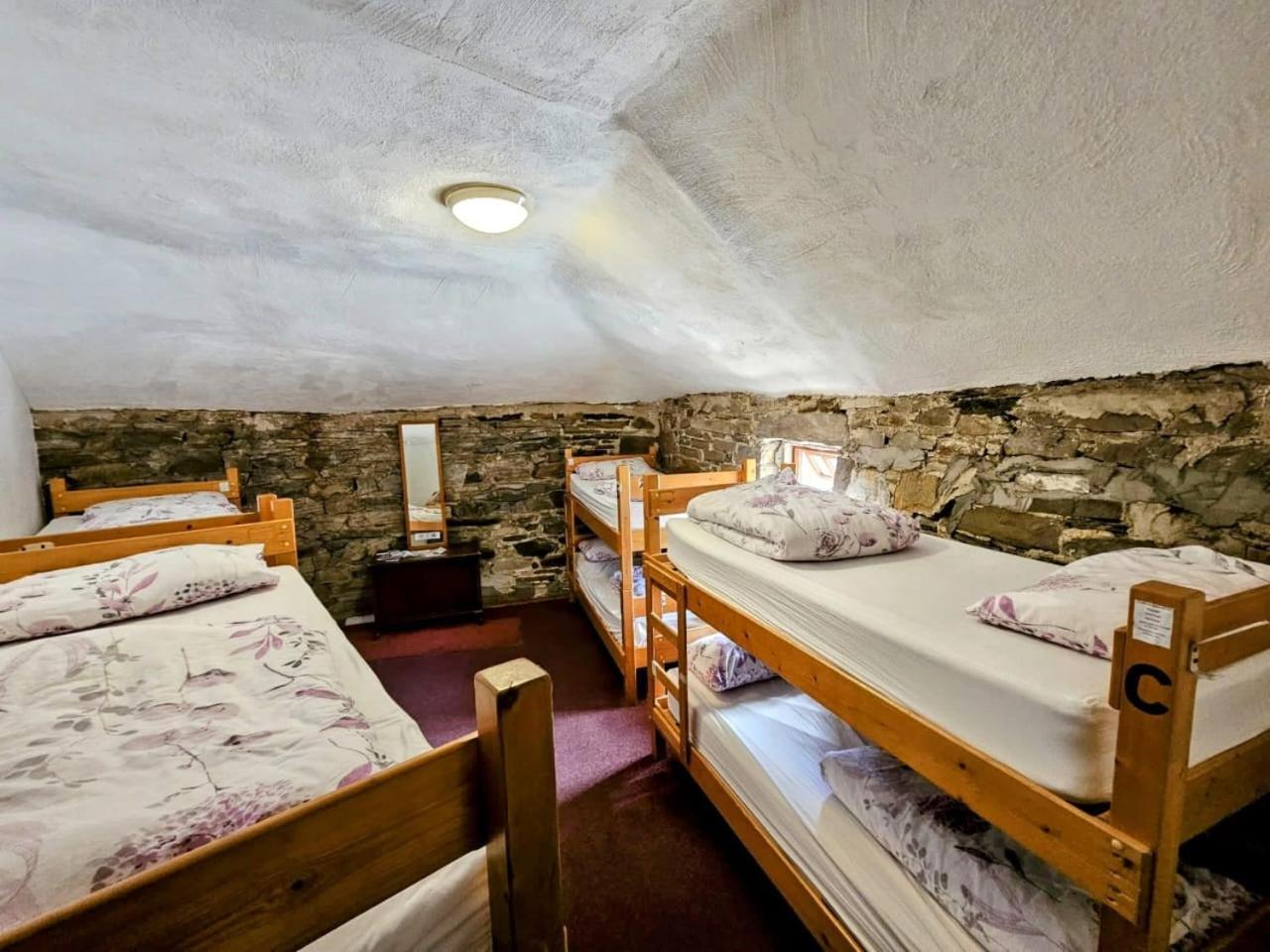 Old Mill Holiday Hostel Γουέστπορτ Εξωτερικό φωτογραφία