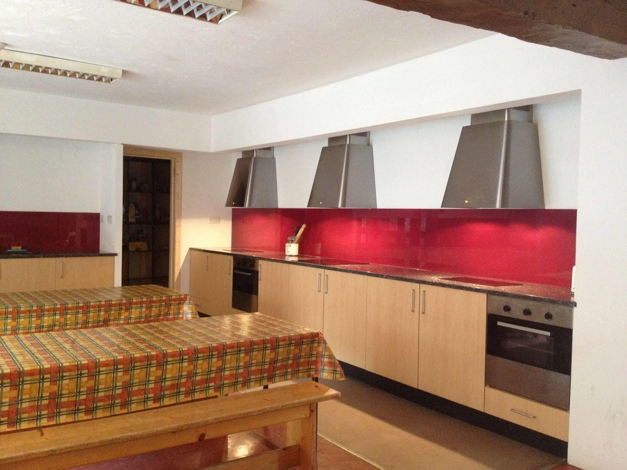 Old Mill Holiday Hostel Γουέστπορτ Εξωτερικό φωτογραφία